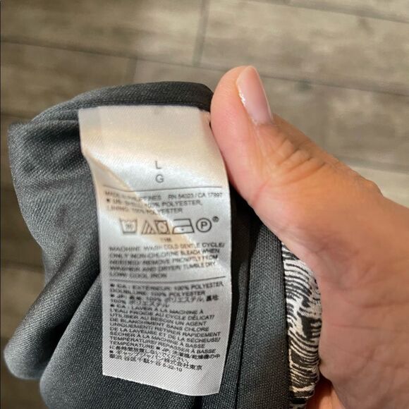 NWT Banana Republic Flounce Hem Mini Skirt - Picture 9 of 9